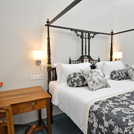 Le Colonial Suites Puducherry Zewnętrze zdjęcie
