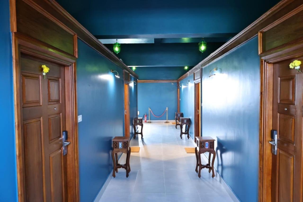 Le Colonial Suites Puducherry Zewnętrze zdjęcie