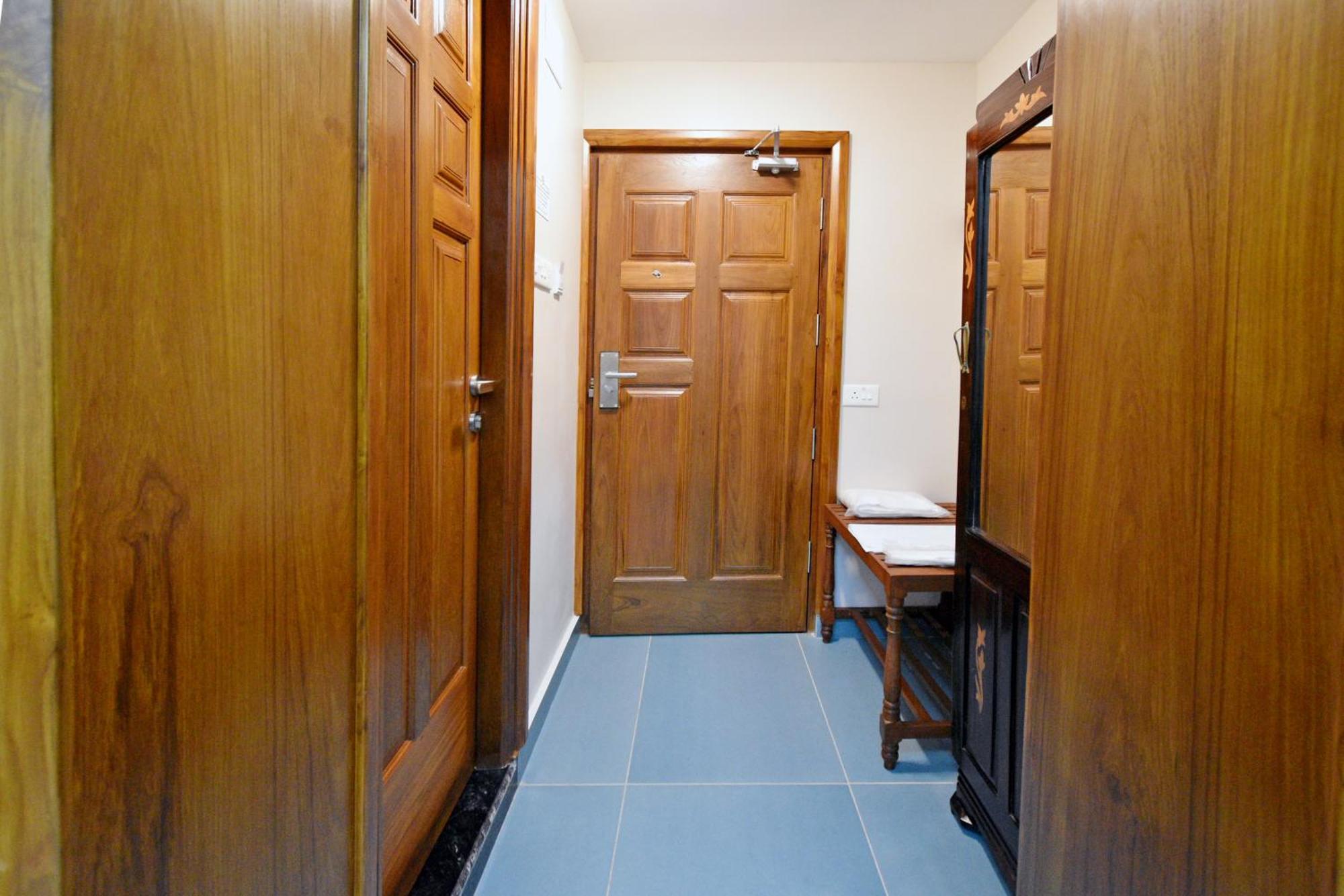 Le Colonial Suites Puducherry Zewnętrze zdjęcie